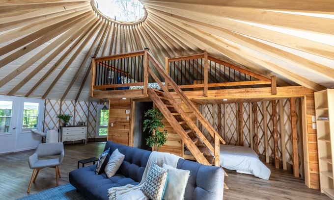 Notre-Dame-du-Laus Ski Chalet | Experience Le Chevreuil: Pet-Friendly Oceanfront Retreat