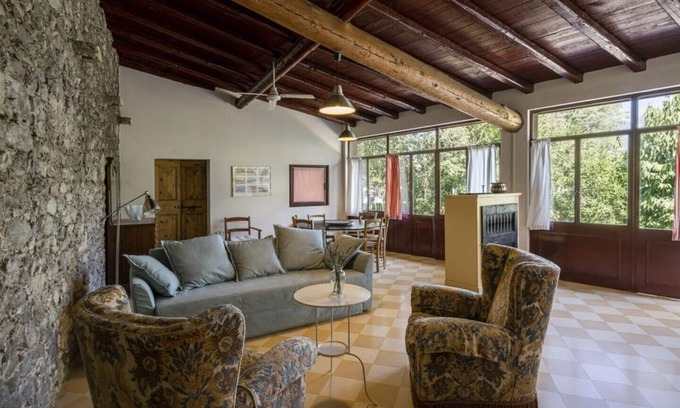 Portese Apartment | Oceanfront Getaway at Le Chiusure - Apartment 'Giardino'