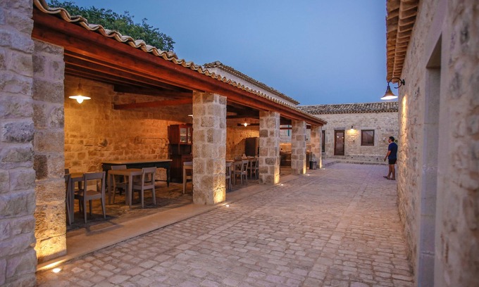 Scicli House | Charming Le Chiuse di Guadagna: Pet-Friendly Oasis Awaits