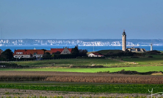Audinghen Cabin | Unforgettable Stay Near Audresselles & Cap Gris Nez