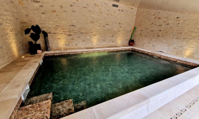 Cubjac House | Le Clos d'Adam: Cozy Gîte with Heated Pool & Family-Friendly