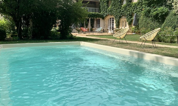 Saint-Cyr-en-Talmondais Bed & Breakfast | Eco-Friendly Retreat at Le Clos de la Court d Aron