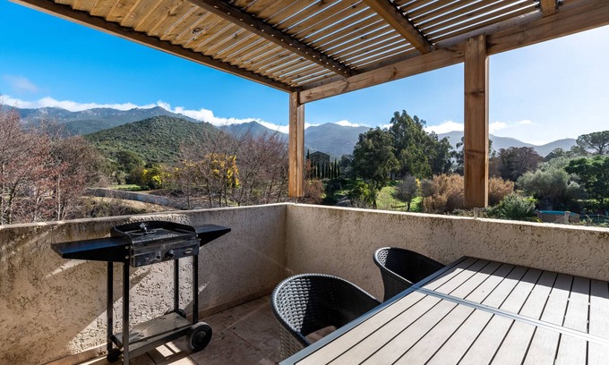 Oletta Apartment | Mountain View Retreat at Le Clos d'Oletta with Spa & Kitchen