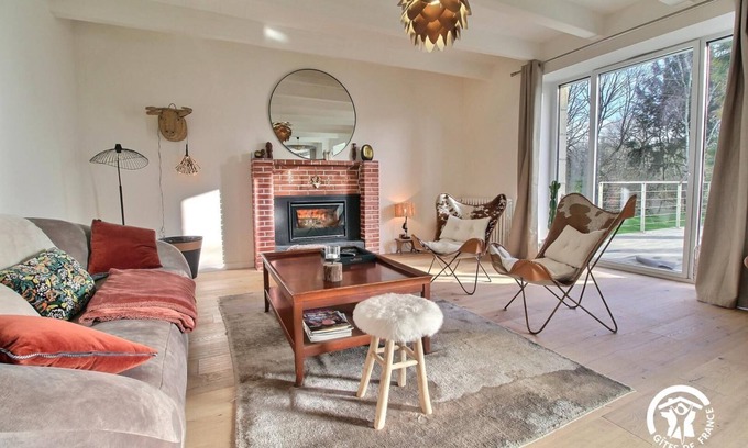 Languidic House | Sublime Stay at Le Clos de Kerfily - Family-Friendly Oasis