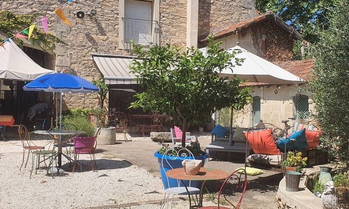 Bernis House | Experience Comfort at Le Clos des Aramons - Rated 9.6/10
