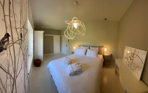 Saint-Medard Apartment | Discover Le Clos Des Buis: Oceanfront Retreat with Spa