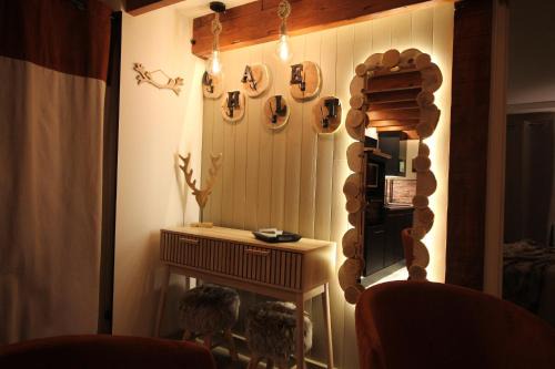 Fours-en-Vexin House | Relax at Le Clos des Charmelines with Oceanfront Amenities