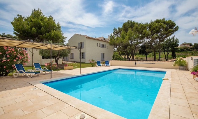 Roaix House | Experience Le Clos des Pins with Private Pool & Mont Ventoux Views