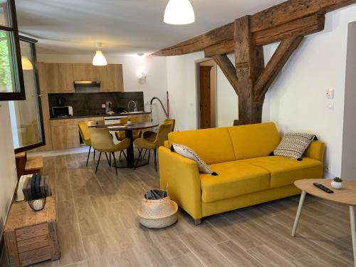 Beblenheim Apartment | Guest Rated: Le Clos Dore with Free Parking for Families