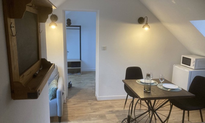 Saint-Valery-sur-Somme Apartment | Experience Oceanfront Bliss at Le Grenier de Beauchamp