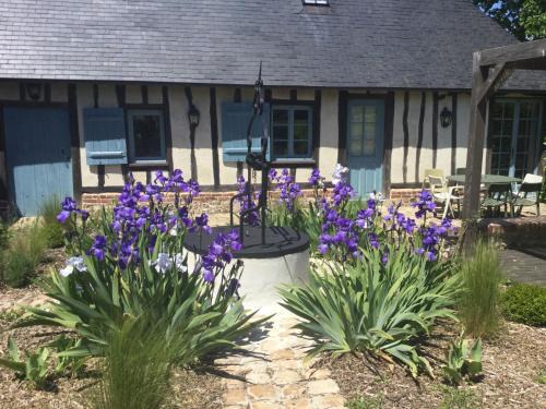 Montreuil-en-Caux House | Oceanfront Retreat at Le Clos-Masure de Béatrice, 4-Star Stay
