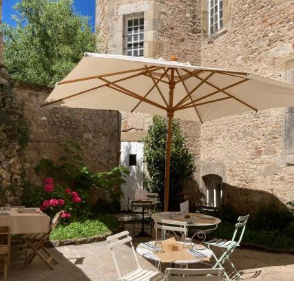 Autun Apartment | Pet-Friendly Getaway at Le Cocand - Rated 9.6/10!