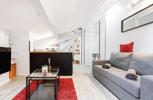 Toulouse East Apartment | Cozy Le Cocon Studio in Serene City Center Location