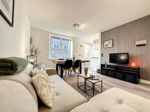 Han-sur-Lesse Apartment | Inviting Stay at Le cocon de Han - Family Friendly Comfort