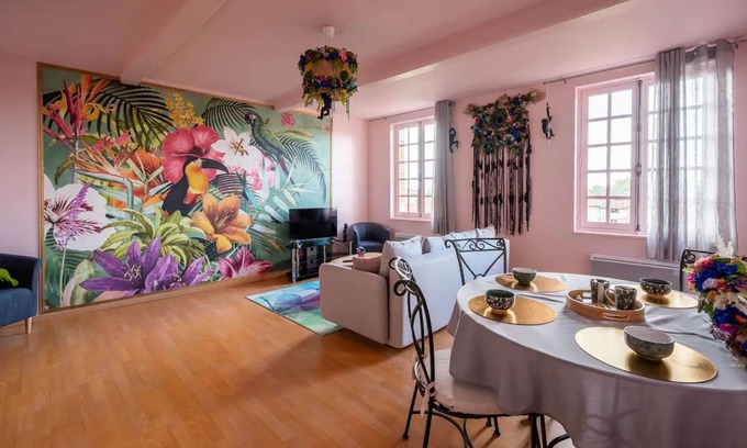Lisle-sur-Tarn Apartment | Le Cocon Floral - Lisle-sur-Tarn - Hypercentre