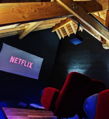 Lathuile Apartment | Experience the Unique Cinema Room at LE COCON near Lake Annecy