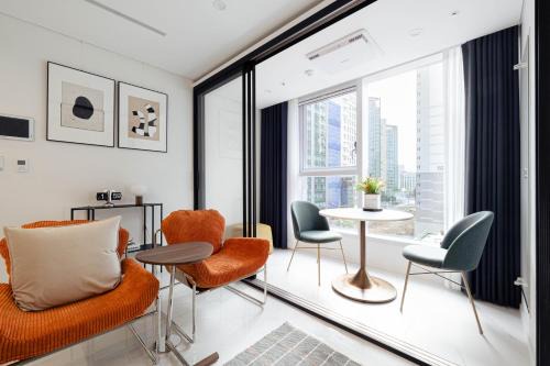 Seocho-dong Apartment | Discover Child-Friendly Comfort at Le Collective Gangnam