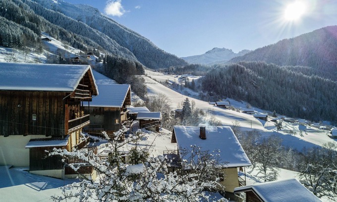 Beaufort Ski Chalet | Discover Le Corti: Family-Friendly Gîte in Arêches-Beaufort