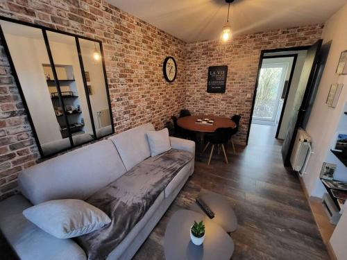 Yvre-l'Eveque House | Guest Rated 9/10: Family-Friendly Le Cosy de la Fanière