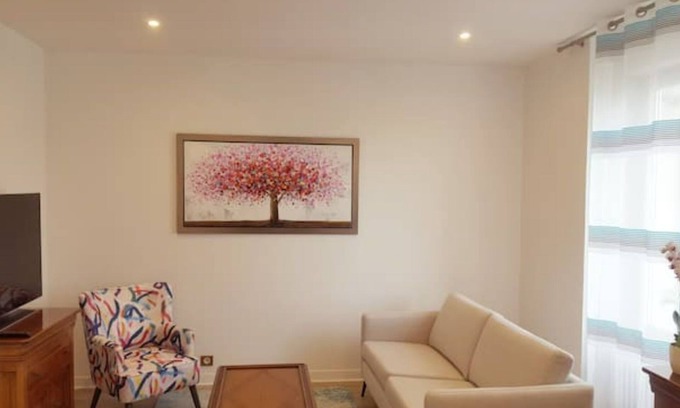 Quimper Apartment | Child-Friendly LE Cosy T3 in Quimper's City Center
