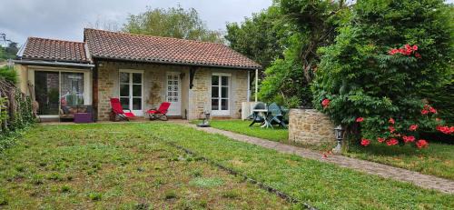 Villefranche-de-Rouergue House | Outstanding Le Cottage des Mésanges - Family Friendly Retreat
