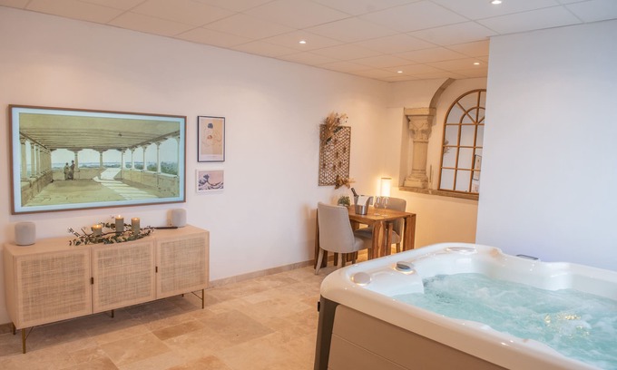 Vezins House | Relax at Le Couvent des Cordelières with Spa & Jacuzzi