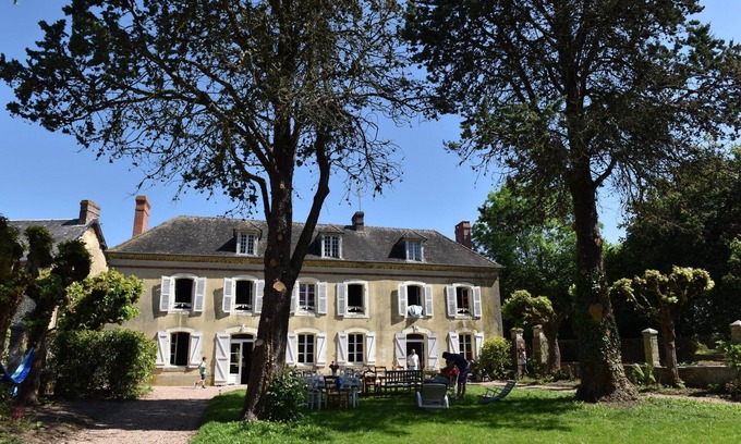 Sainte-Scolasse-sur-Sarthe House | Relax at La Villa du Ruisseau with Pool for Groups
