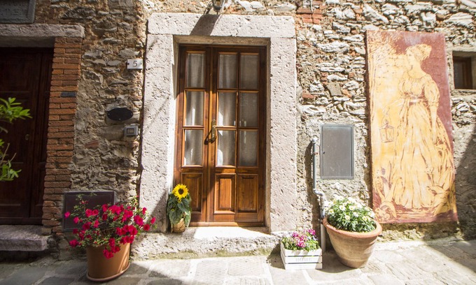 Sassetta Hotel | Unforgettable Stay at Le Dame del Borgo with Spa & Dining