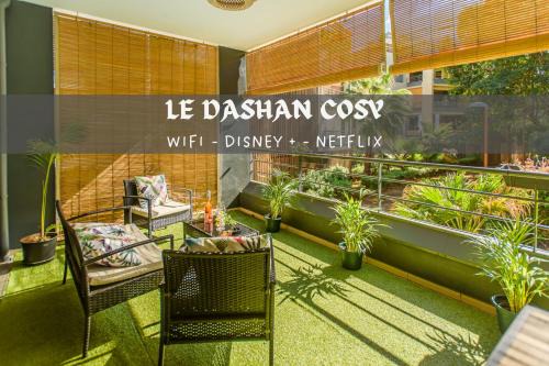 Saint-Paul Apartment | Cozy Le Dashan: Oceanfront Retreat Near Beach & Lake