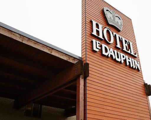 Les Maskoutains Regional County Municipality Hotel | Ideal Stay at Le Dauphin St-Hyacinthe with Family Amenities