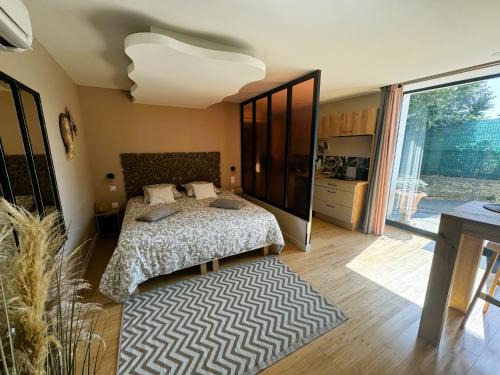 Vallabrix Apartment | Le diX - Classic Room - VallabriX proche UZES