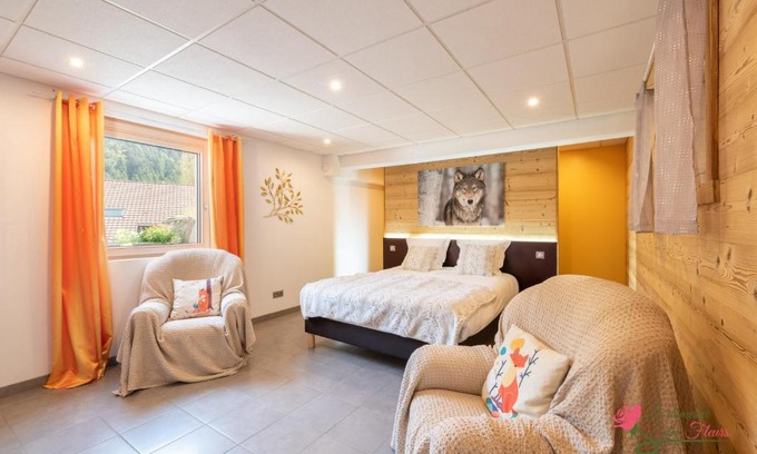 Gerardmer Apartment | Oceanfront Retreat at Le Domaine des Fleurs - La Gentiane
