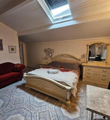 Masleon Bed & Breakfast | Ocean View Retreat at Le Domaine des Tuillieres