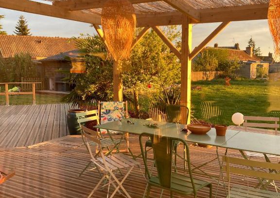 Le Menil-Brout Villa | Enjoy Family Comfort at Le Domaine du Ménil with Hot Tub