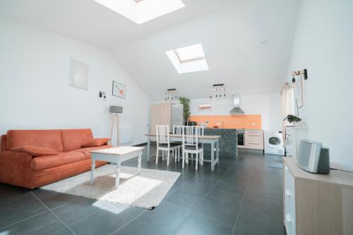 Talence Villa | Experience Family-Friendly Comfort at Le Domaine du Petit Basque