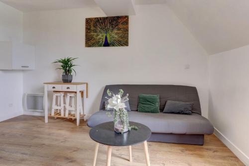 Abondant Apartment | Family-Friendly Stay at Le Doux Refuge - Abondant