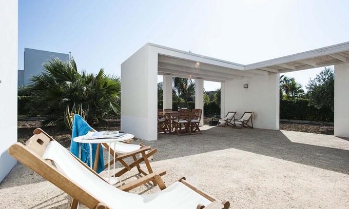 Contrada Fiori Sud Villa | Pet-Friendly Ocean View at Le Dune - Cocus, 4-Star Rated