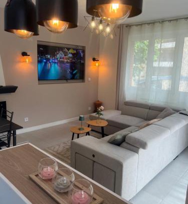 Dunkerque-Sud Apartment | Explore Le Dunkerquois: Family-Friendly Near Beach & City