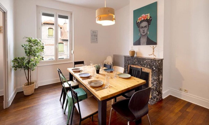 Montlucon Apartment | Family-Friendly Getaway Near City Center - Le Familial