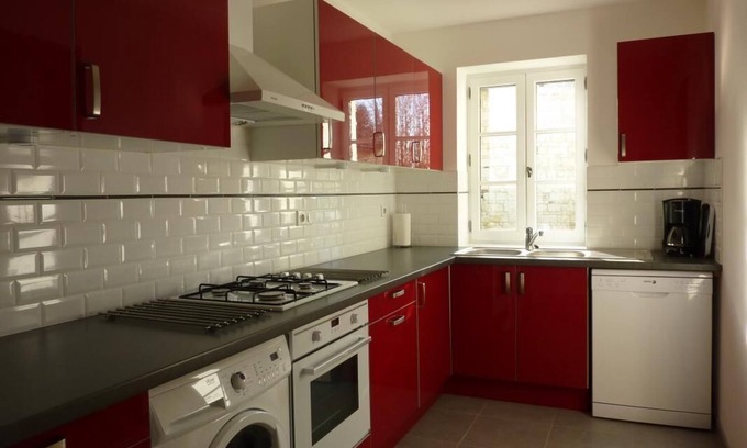 Jaunay-Marigny House | Discover Le Gîte D'edouard - Family & Pet Friendly Retreat
