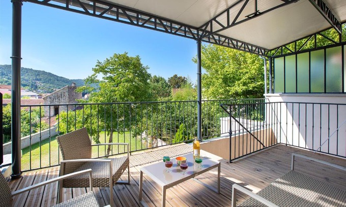 Villefranche-de-Rouergue House | Discover Le Gîte de Siloe: Guest Rated 8.9/10 Stay
