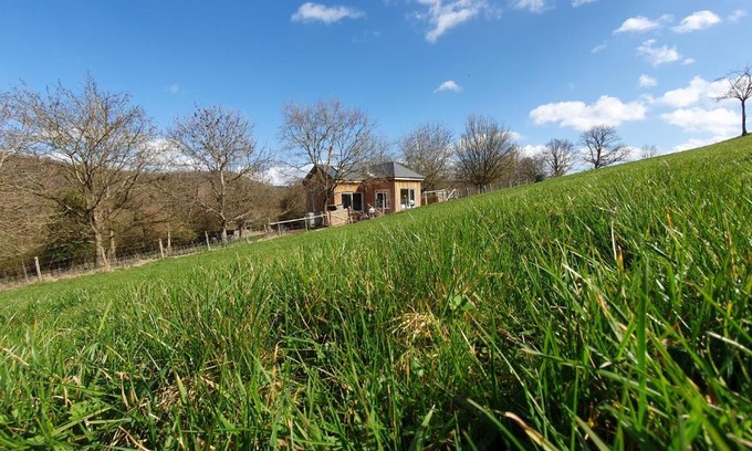 Lesterny House | Child-Friendly Retreat at Le gîte de la ChèBrerie - 9.4/10
