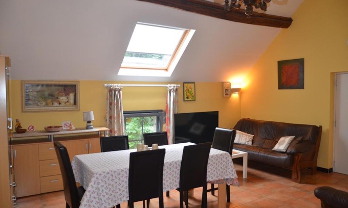 Ragnies House | Discover Le Gîte de la Gentilhommière: Family-Friendly Escape