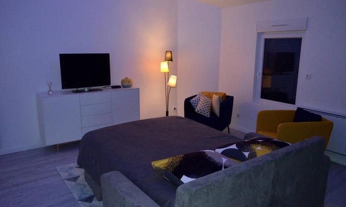 Pargny-les-Reims Cottage | Cozy Cottage Saint-Martin with Breakfast & Family Amenities