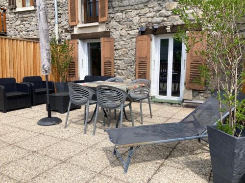 Barcelonnette Apartment | Family-Friendly Retreat at Le Gaudissart with High Ratings