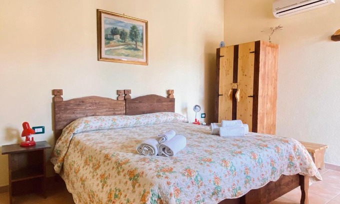 Sassari Bed & Breakfast | Discover Le Ginestre Alghero: Pet-Friendly Comfort Awaits