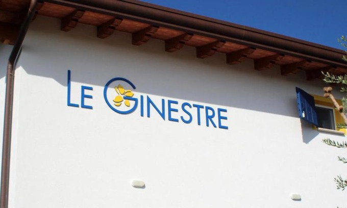 Massa Bed & Breakfast | Exceptional Le Ginestre: Pet-Friendly with Pool Access