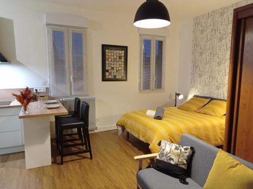 Libourne Apartment | Discover Le Girond'Inn: Rated 9.2/10 by Guests