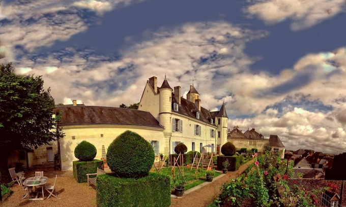 Loches Cottage | Discover The Gite du Chevalier in the Loire Valley