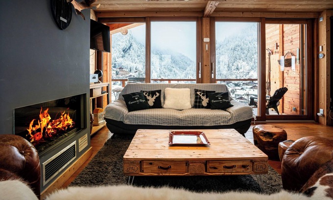 La Clusaz Apartment | Le Grand Capricia - mountain stay with sauna - OVO Network